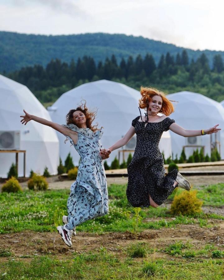 Hotel Глемпінг Едельвейс Oryavchyk Esterno foto
