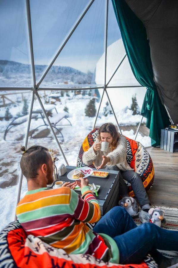 Hotel Глемпінг Едельвейс Oryavchyk Esterno foto